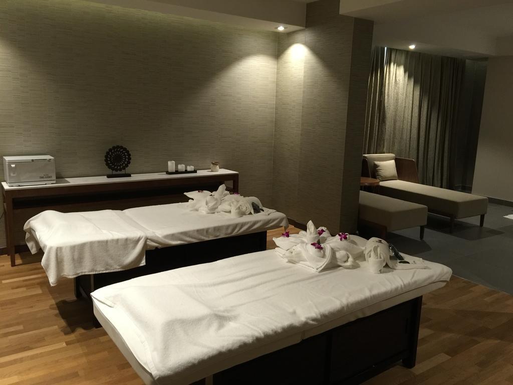 Ramee Rose Hotel Manamah Buitenkant foto